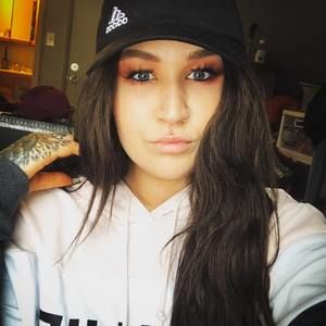 Meet your Posher, Erin